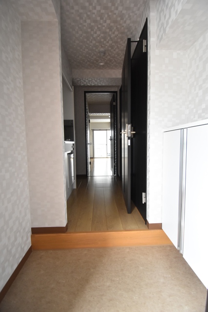 ��ʌ��������܎s�Y�a���؍�R���ڂ̃A�p�[�g�̌���