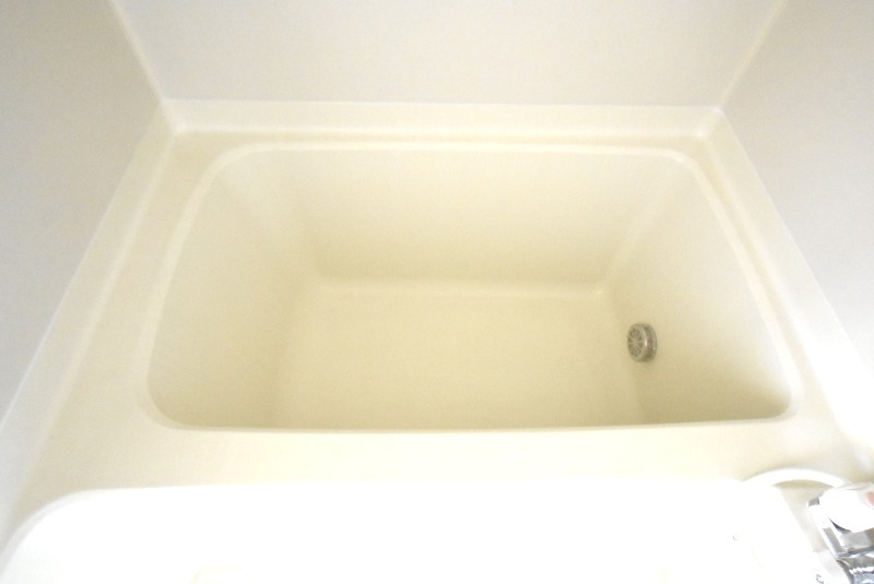 ��ʌ�����s�厚���V��̃A�p�[�g�̃o�X