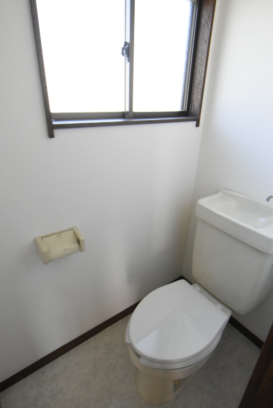 ��ʌ�����s�厚���V��̃A�p�[�g�̃g�C��