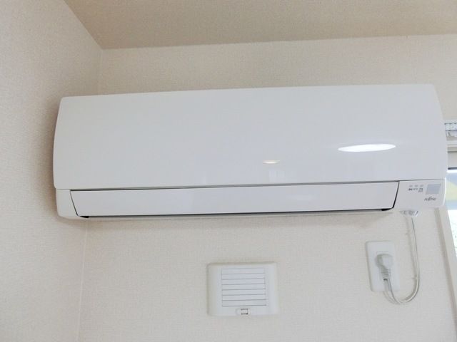 ��ʌ������s���P���ڂ̃A�p�[�g�̂��̑��ݔ�