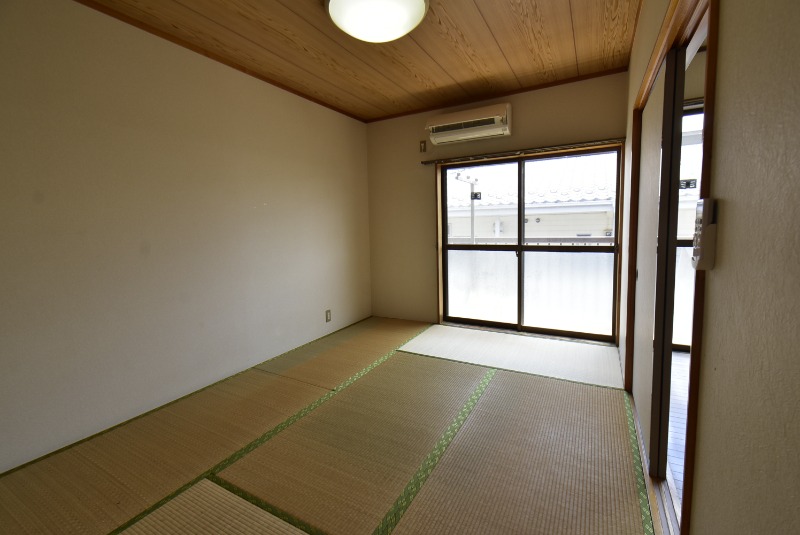 ��ʌ��������܎s��΋�钬�Q���ڂ̃A�p�[�g�̂��̑������E�X�y�[�X