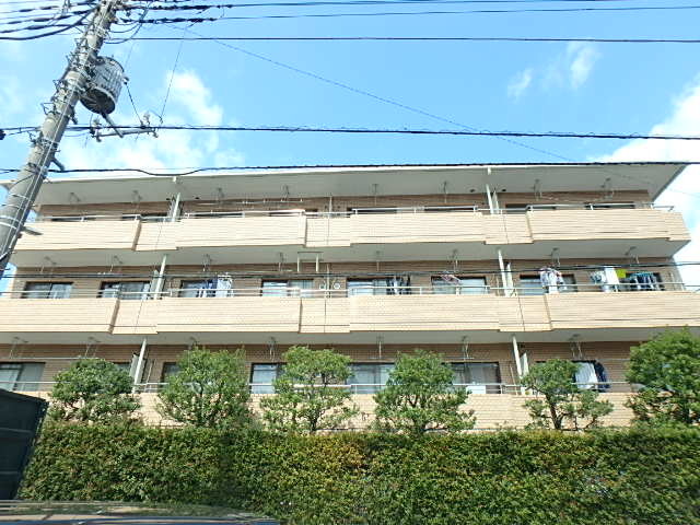 ��ʌ��������܎s��{�擌���P����74-1�̃}���V�����̌����O��