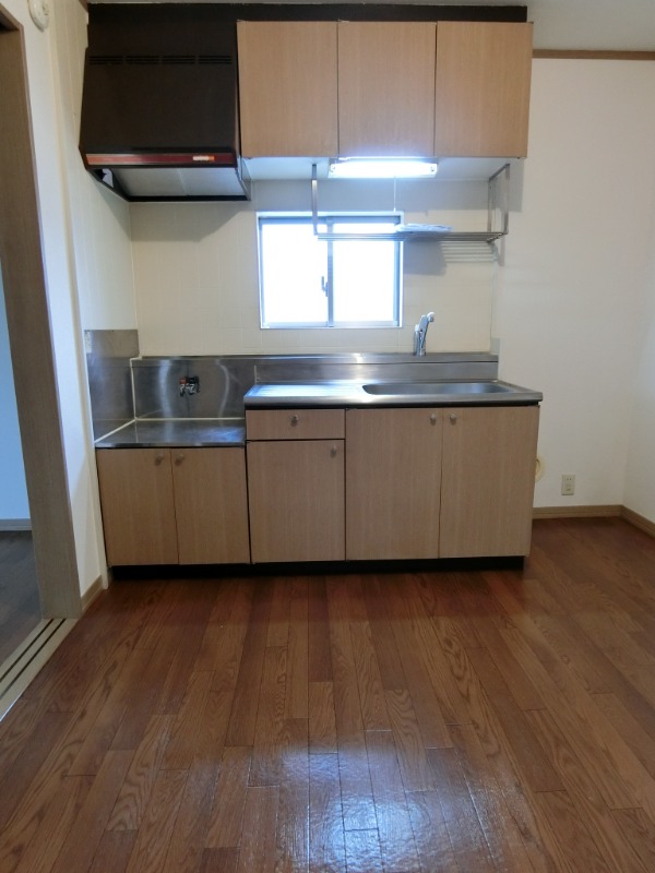 ��ʌ�����s�΋u�S���ڂ̃}���V�����̃L�b�`��