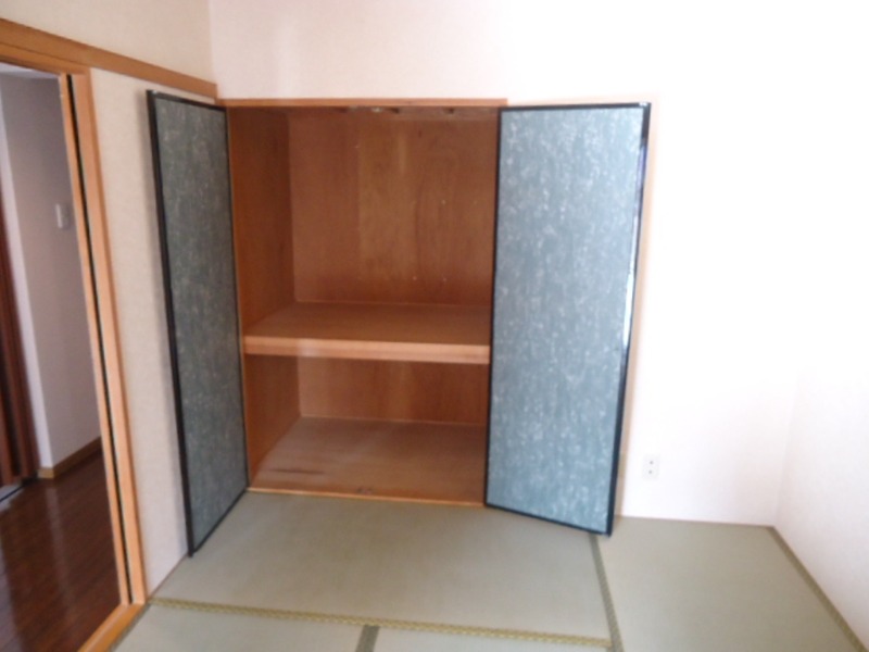 ��ʌ��������܎s��{�擌���P���ڂ̃}���V�����̎��[