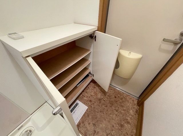 ��ʌ��������܎s����厚�y���̃A�p�[�g�̌���