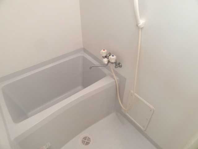 ��ʌ��������܎s��{��听���R���ڂ̃}���V�����̃o�X