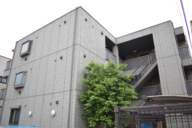 ��ʌ��������܎s��{��听���R����308-1�̃}���V�����̌����O��