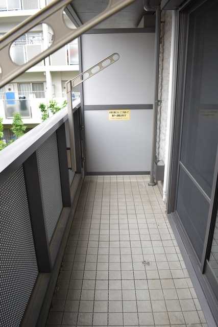 ��ʌ��������܎s��{��听���R���ڂ̃}���V�����̃o���R�j�[