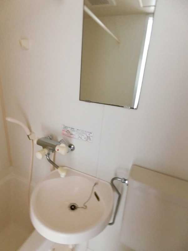 ��ʌ��������܎s�����擌��{�T���ڂ̃}���V�����̐��ʏ�