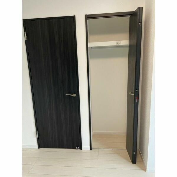 ��ʌ��t�����s��g�c�̃A�p�[�g�̎��[