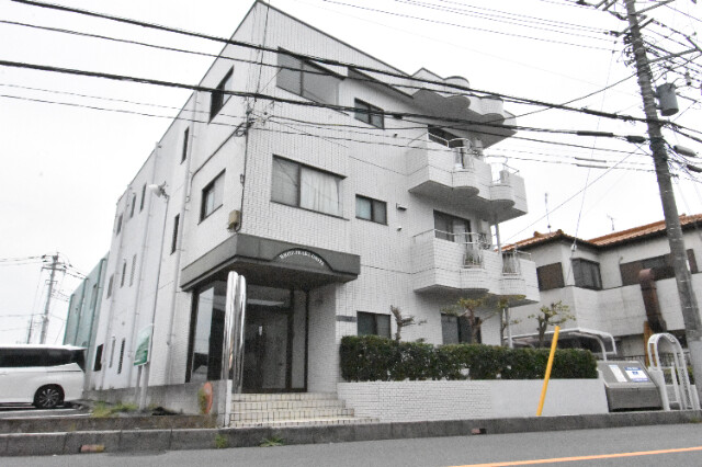 ��ʌ��������܎s�����擌��{�V���ڂ̃}���V�����̌����O��