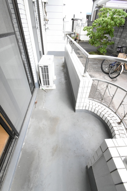 ��ʌ��������܎s�����擌��{�V���ڂ̃}���V�����̃o���R�j�[