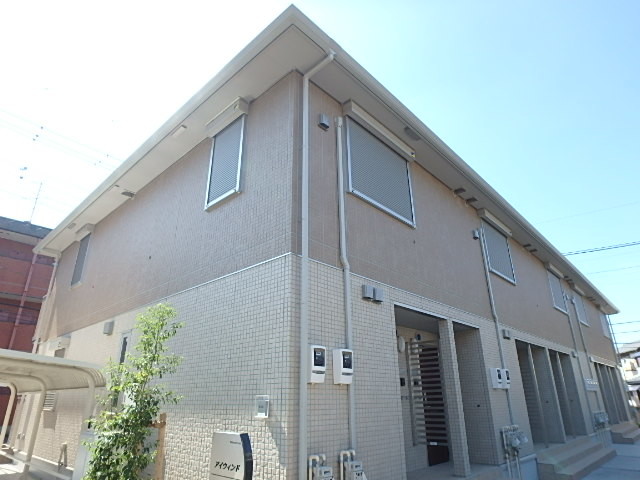 ��ʌ��������܎s�k����i���P����694-9�̃A�p�[�g�̌����O��