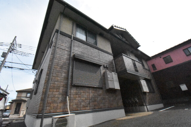 ��ʌ��k�����S�ɓޒ������j�Q���ڂ̃A�p�[�g�̂��̑�