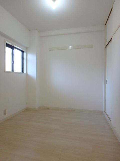 ��ʌ��������܎s�k����i���Q���ڂ̃}���V�����̂��̑������E�X�y�[�X