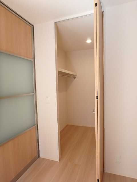 ��ʌ��������܎s�k����i���P���ڂ̃A�p�[�g�̎��[