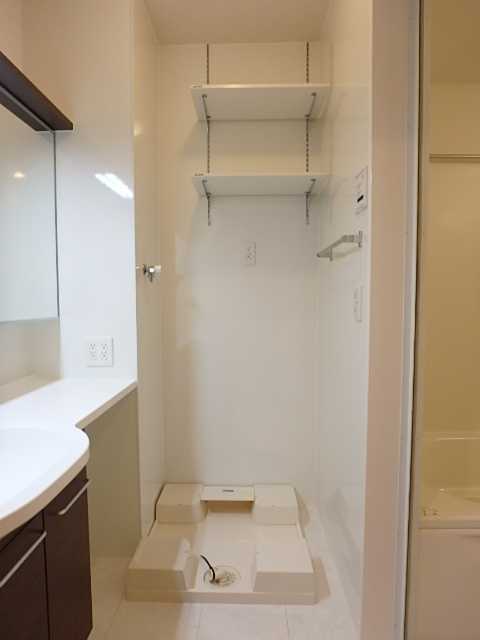 ��ʌ��������܎s�k����i���P���ڂ̃A�p�[�g�̂��̑�