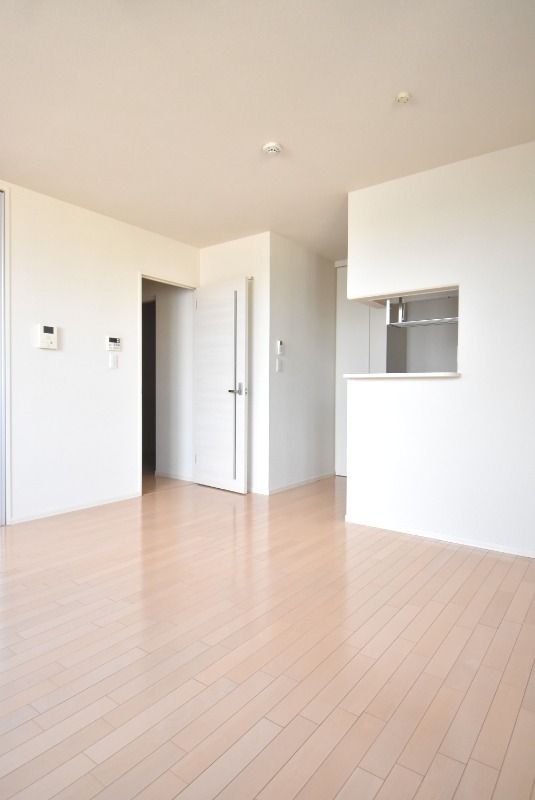 ��ʌ��������܎s��{����ؒ��R���ڂ̃}���V�����̋����E���r���O