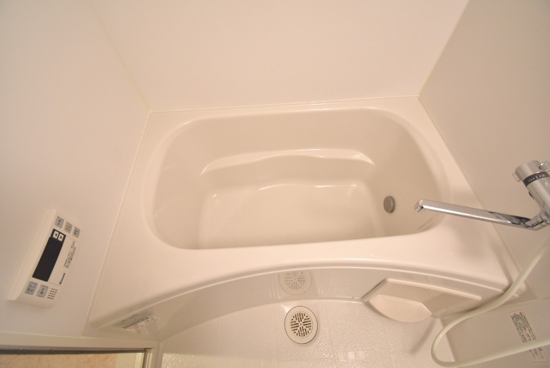 ��ʌ��������܎s��{����ؒ��R���ڂ̃}���V�����̃o�X