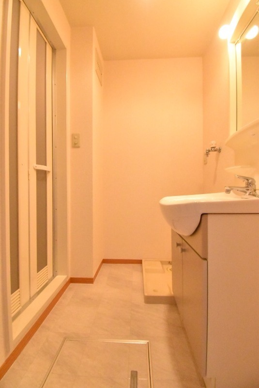 ��ʌ��������܎s�΋擌�Y�a�P���ڂ̃A�p�[�g�̂��̑�