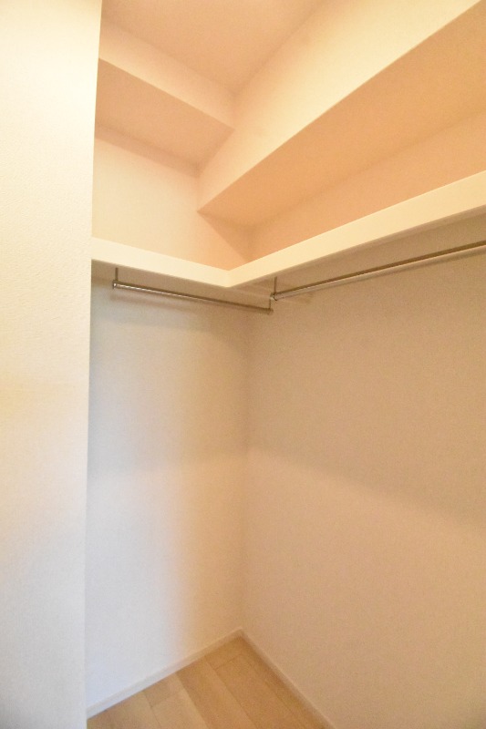 ��ʌ��k�����S�ɓޒ��h�S���ڂ̃A�p�[�g�̎��[