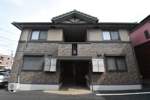 ��ʌ��k�����S�ɓޒ������j�Q���ڂ̃A�p�[�g�̃G���g�����X