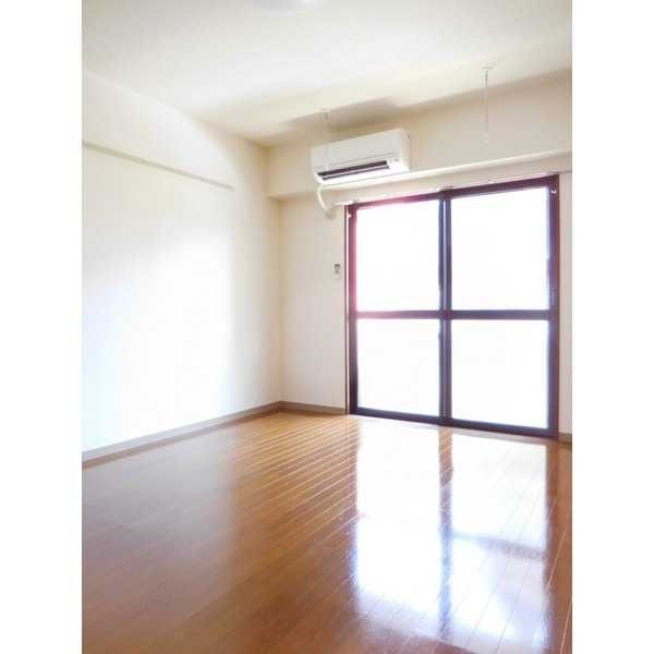 ��ʌ��������܎s���搼�x�W���ڂ̃}���V�����̋��ԁE���r���O