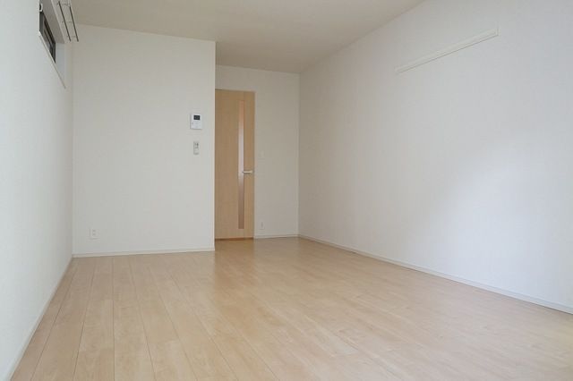 ��ʌ�����s�厚���V��h�̃A�p�[�g�̋��ԁE���r���O