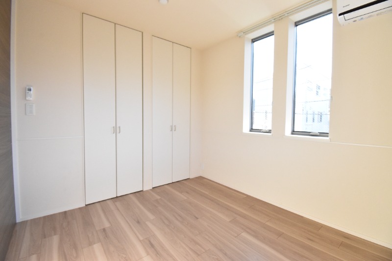 ��ʌ�����s���L�R���ڂ̃}���V�����̂��̑������E�X�y�[�X