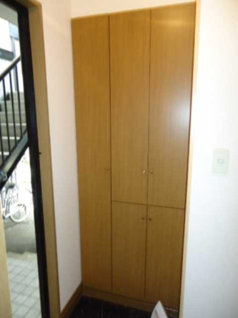 ��ʌ�����s���V���̃A�p�[�g�̌���