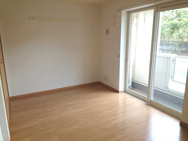 ��ʌ�����s�厚������̃}���V�����̂��̑������E�X�y�[�X