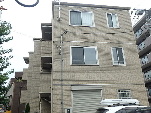 ��ʌ��������܎s�Y�a���؍�S����2-26�̃A�p�[�g�̌����O��