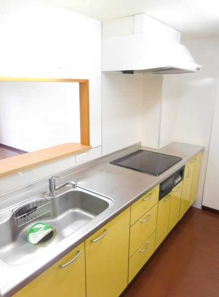 ��ʌ�����s������P���ڂ̃}���V�����̃L�b�`��