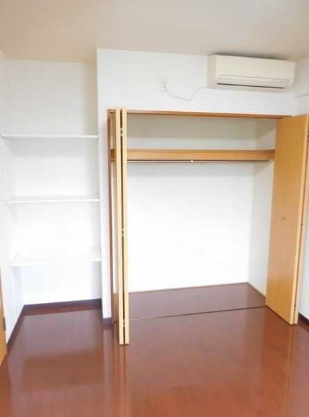 ��ʌ�����s������P���ڂ̃}���V�����̎��[