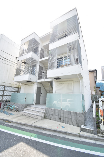 ��ʌ��������܎s������㗎���T���ڂ̃A�p�[�g�̌����O��