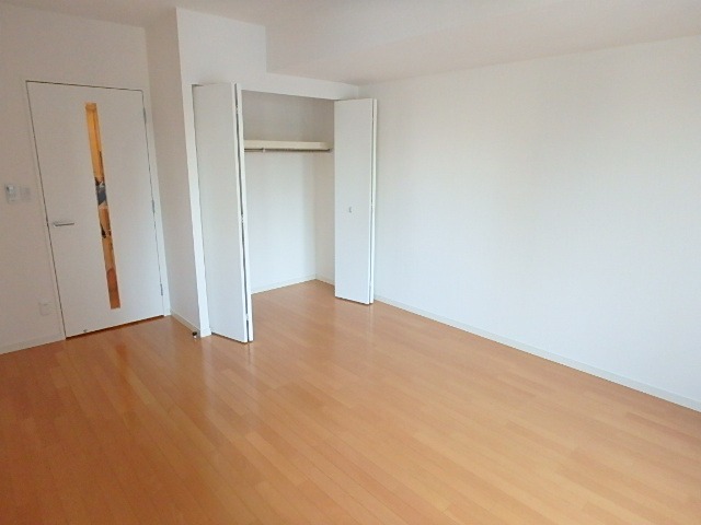 ��ʌ��������܎s��{��g�~���Q���ڂ̃}���V�����̂��̑������E�X�y�[�X