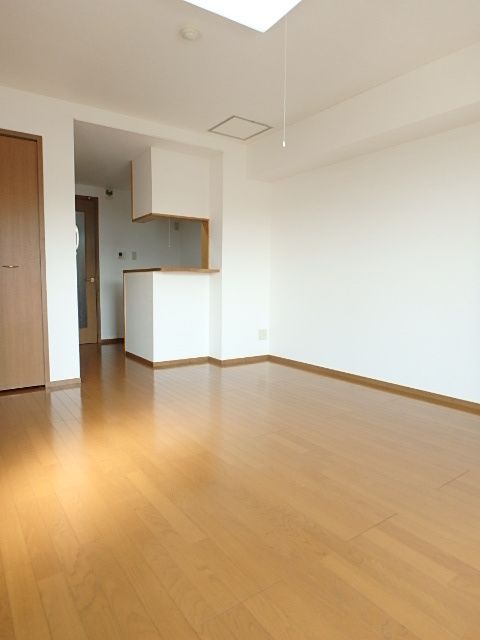 ��ʌ��������܎s��������R���ڂ̃}���V�����̋��ԁE���r���O