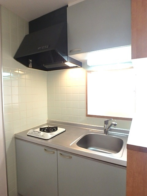 ��ʌ��������܎s��������R���ڂ̃}���V�����̃L�b�`��