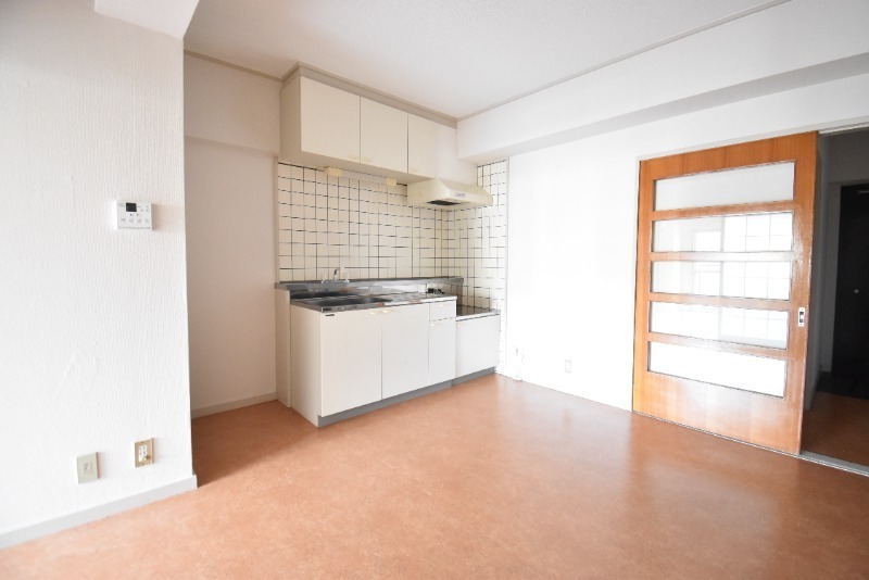 ��ʌ�����s������S���ڂ̃}���V�����̂��̑������E�X�y�[�X