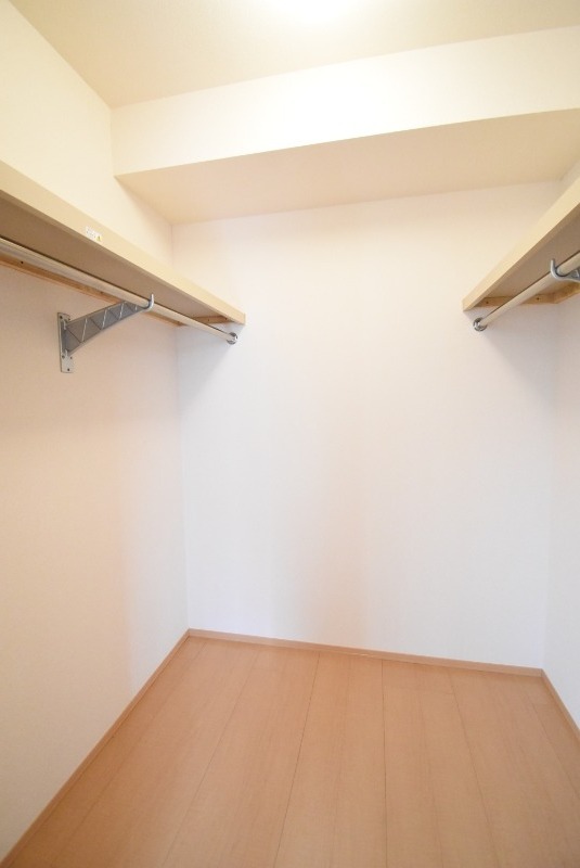 ��ʌ��������܎s�Y�a��؍�T���ڂ̃A�p�[�g�̎��[