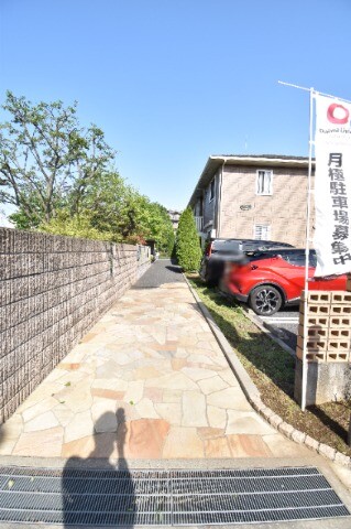 ��ʌ��������܎s�Y�a��؍�T���ڂ̃A�p�[�g�̃G���g�����X