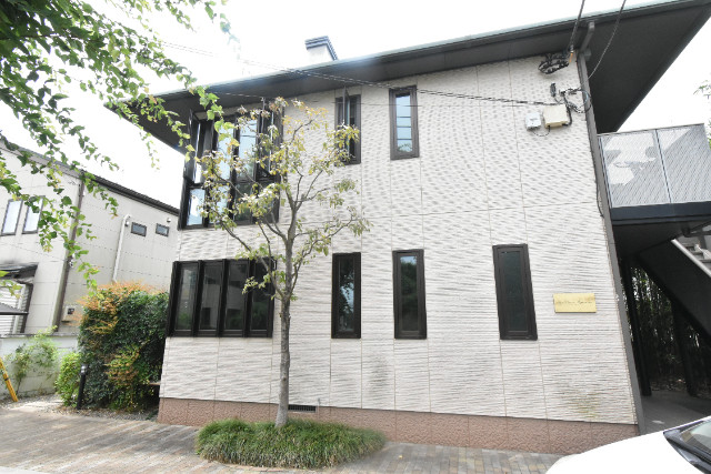 ��ʌ��������܎s�k��~�͒��̃A�p�[�g�̌����O��