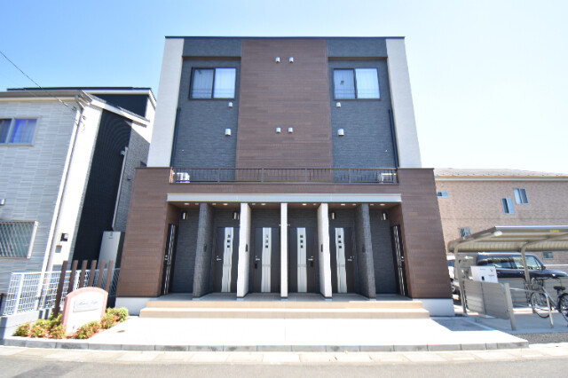 ��ʌ������s���v��1435-1�̃A�p�[�g�̌����O��