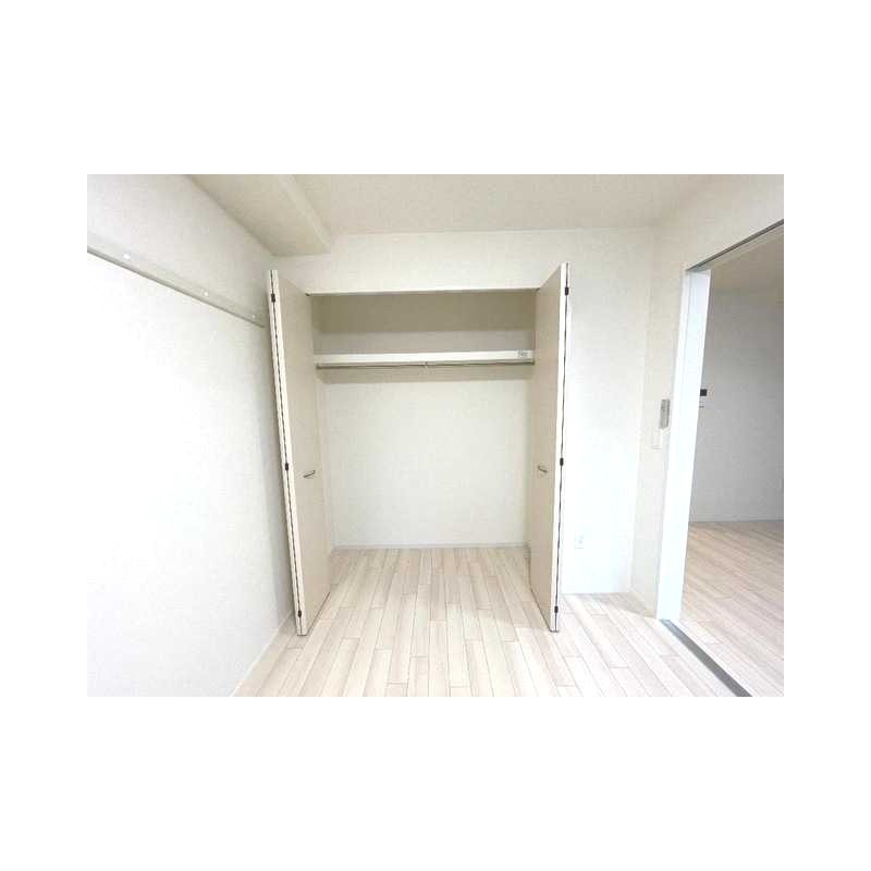 ��ʌ�����s�˒˂S���ڂ̃}���V�����̎��[