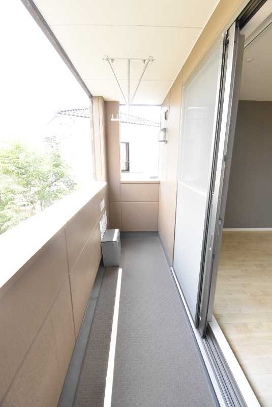 ��ʌ��������܎s����厚�w��̃}���V�����̃o���R�j�[