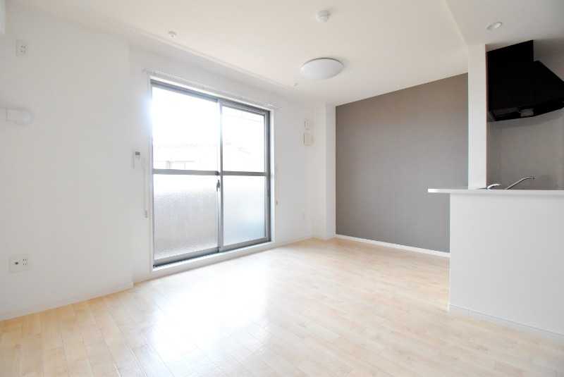 ��ʌ��������܎s����厚�w��̃}���V�����̂��̑������E�X�y�[�X