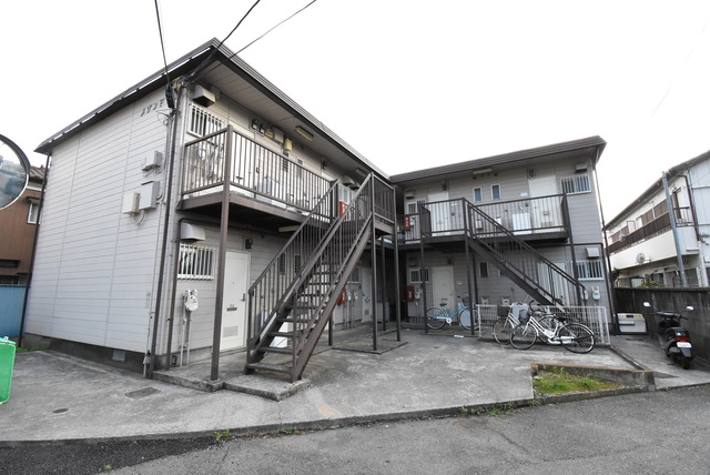 ��ʌ��������܎s��{��y�蒬�P���ڂ̃A�p�[�g�̂��̑�