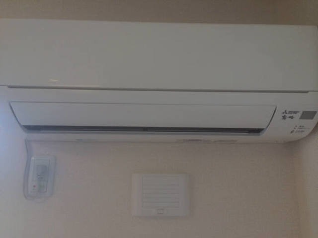 ��ʌ������s�������̃A�p�[�g�̂��̑�