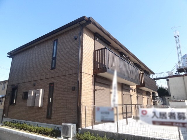 ��ʌ��������܎s����{�O��1720-1�̃A�p�[�g�̌����O��