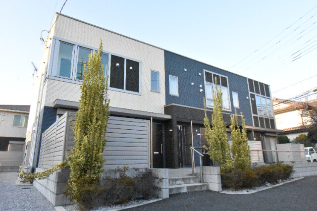 ��ʌ�����s�厚����2060-15�̃}���V�����̌����O��